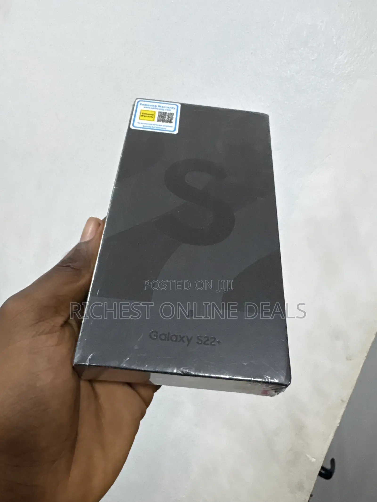 New Samsung Galaxy S22+ 5G 128 GB
