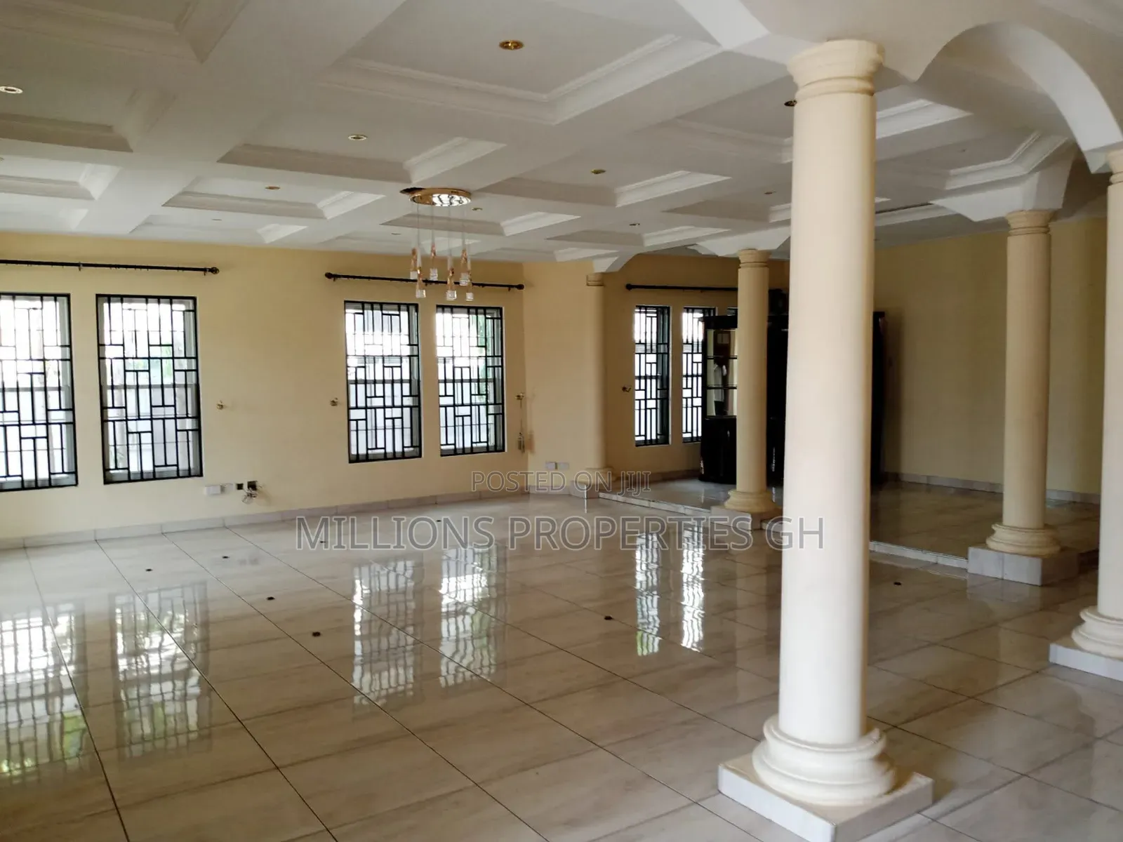 Furnished 5bdrm House in Millions Properties, Kumasi Metropolitan
