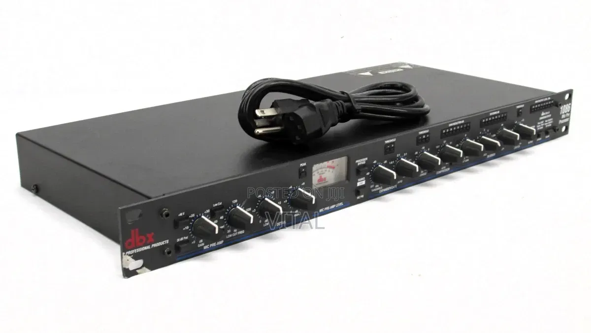 DBX 1086 Mic Pre Processor - Compressor De-Esser Expander/Gate Limiter