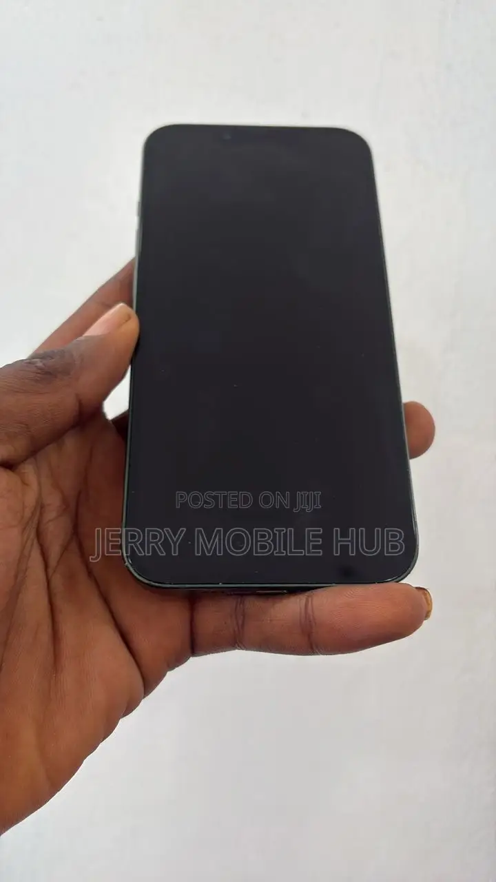 Apple iPhone 13 128 GB Green