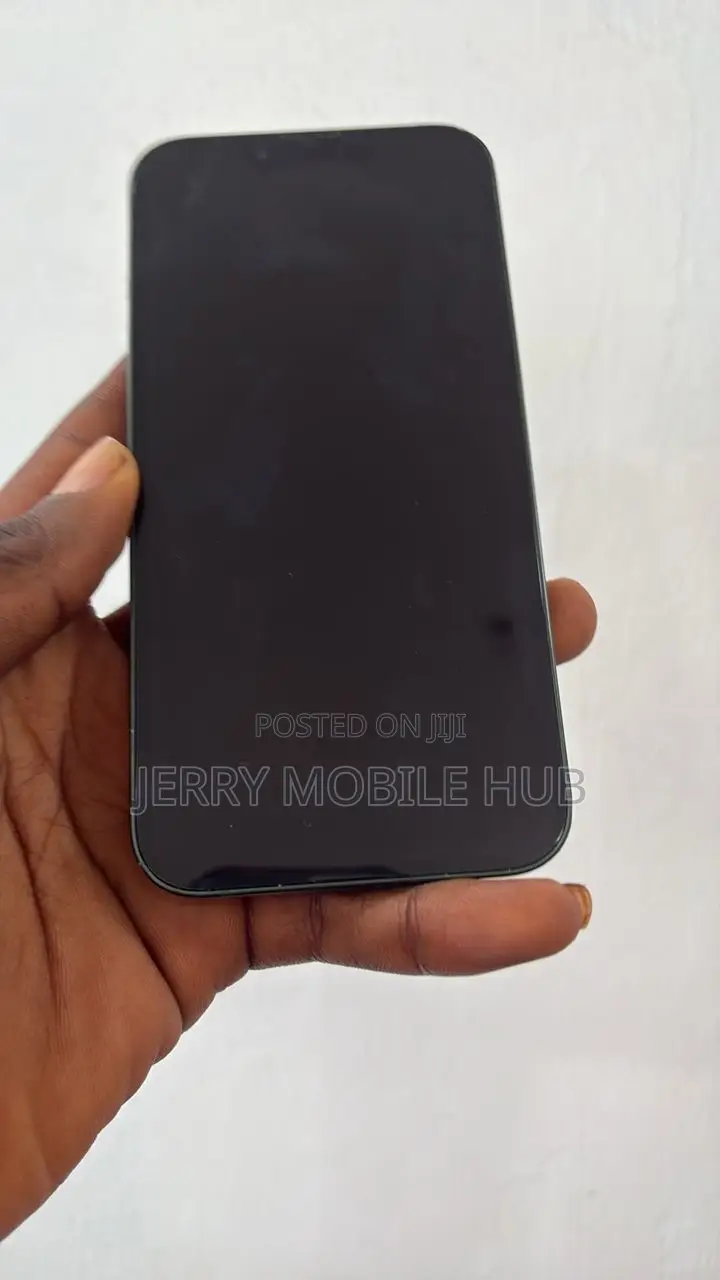 Apple iPhone 13 128 GB Green