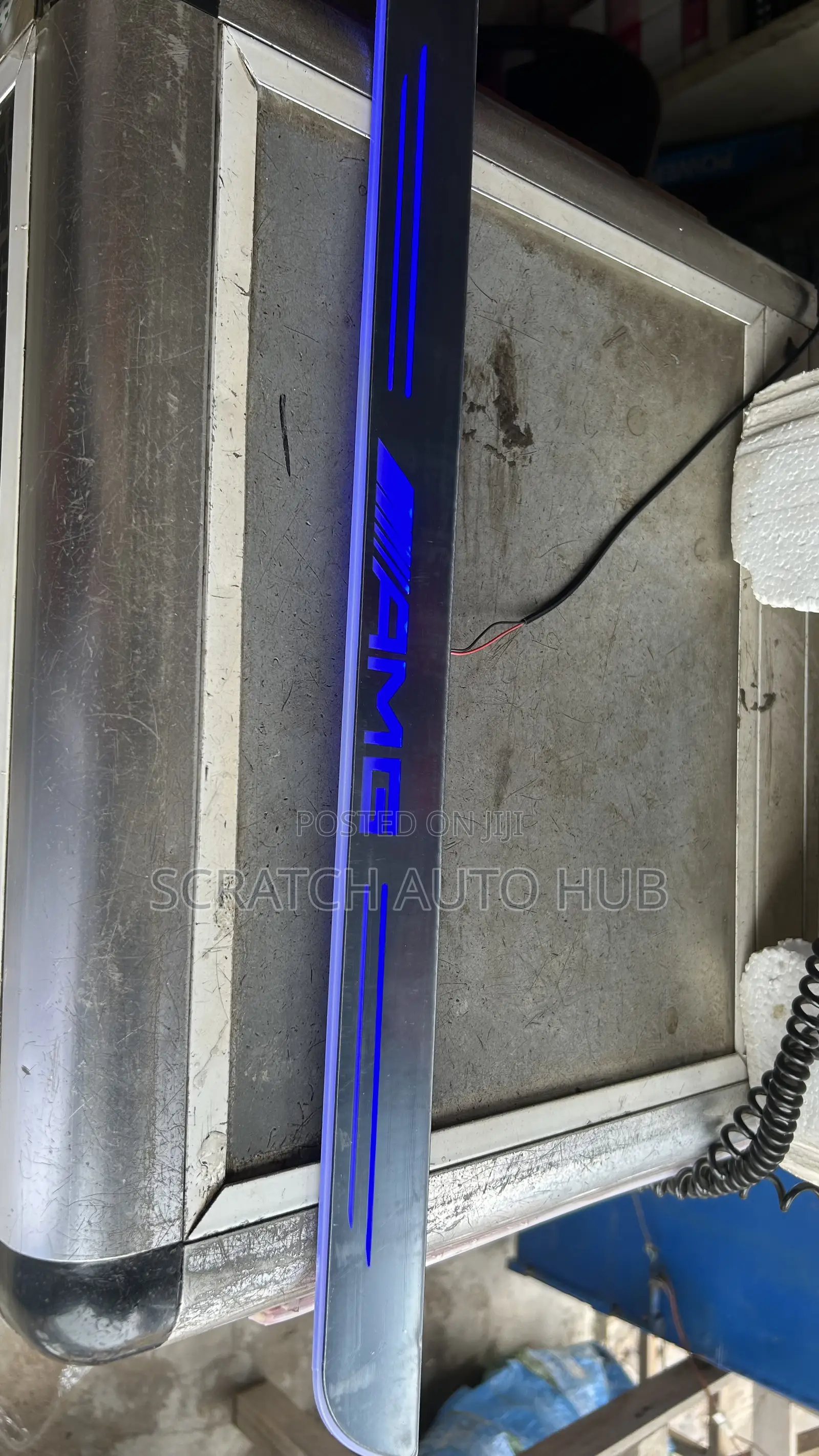 Mercedes Benz Stepper With Light Available