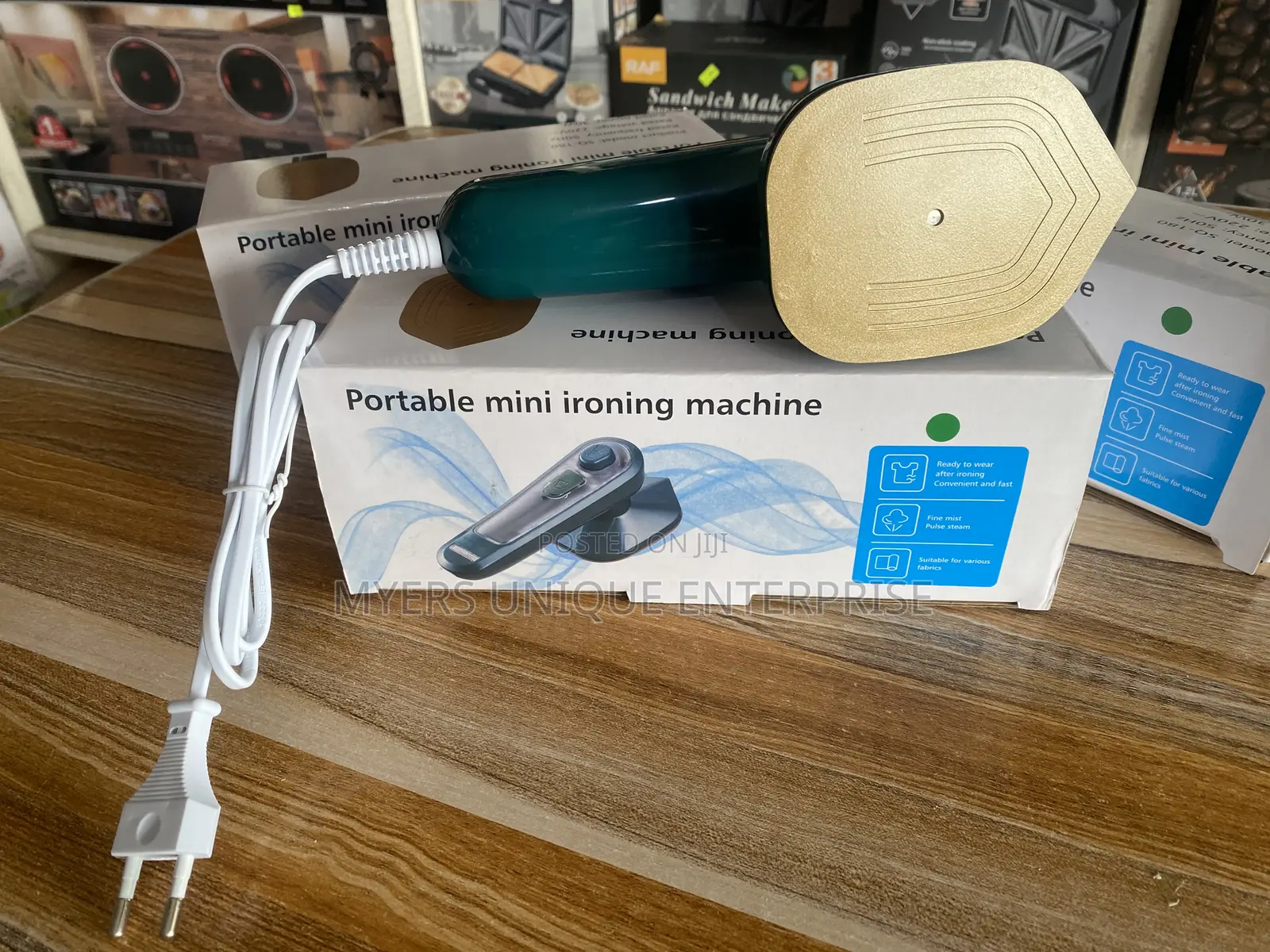 Portable Mini Steam Iron(No Ironing Board)