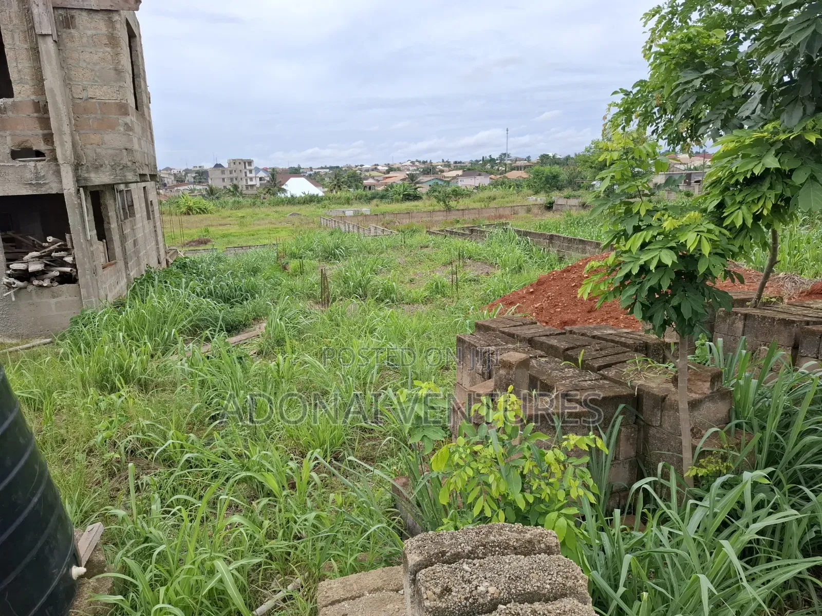 Half Plot of Land for Sale in Daban