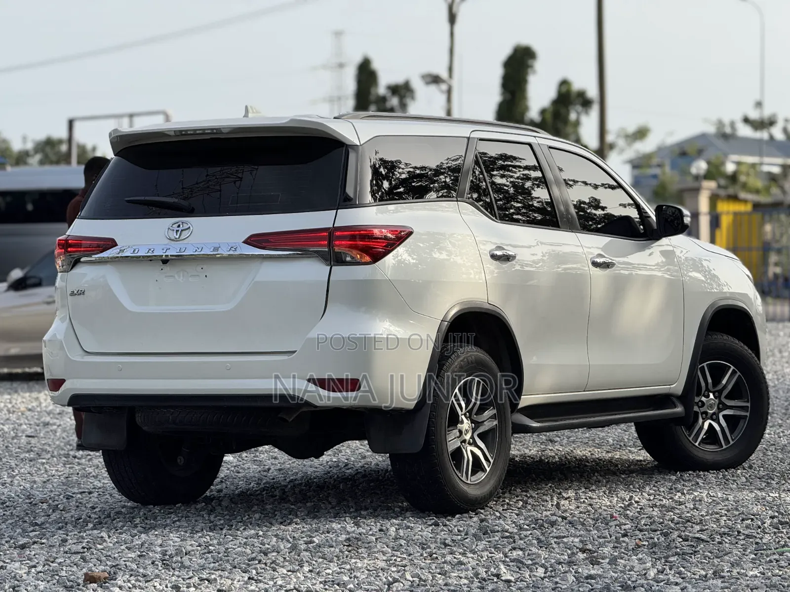 Toyota Fortuner 2019 White