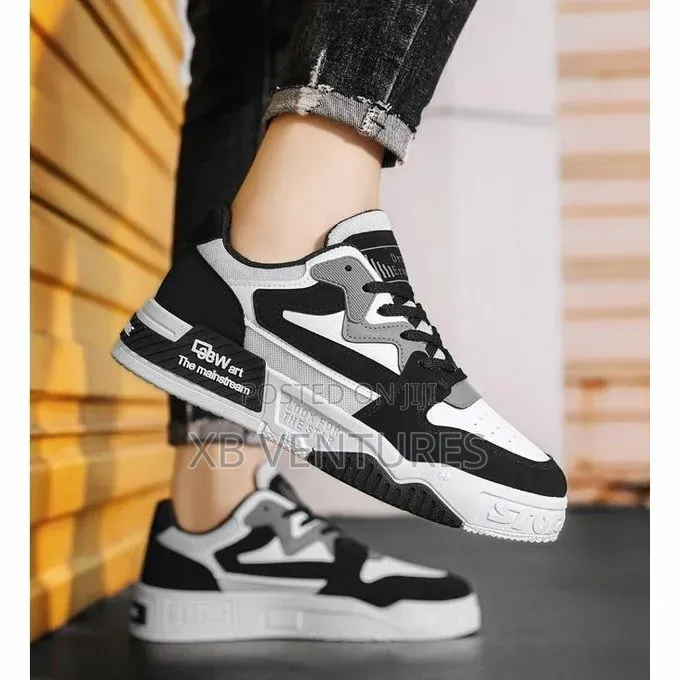 Alagzi Sci-Fi Warrior Running Sneakers - Black/Green