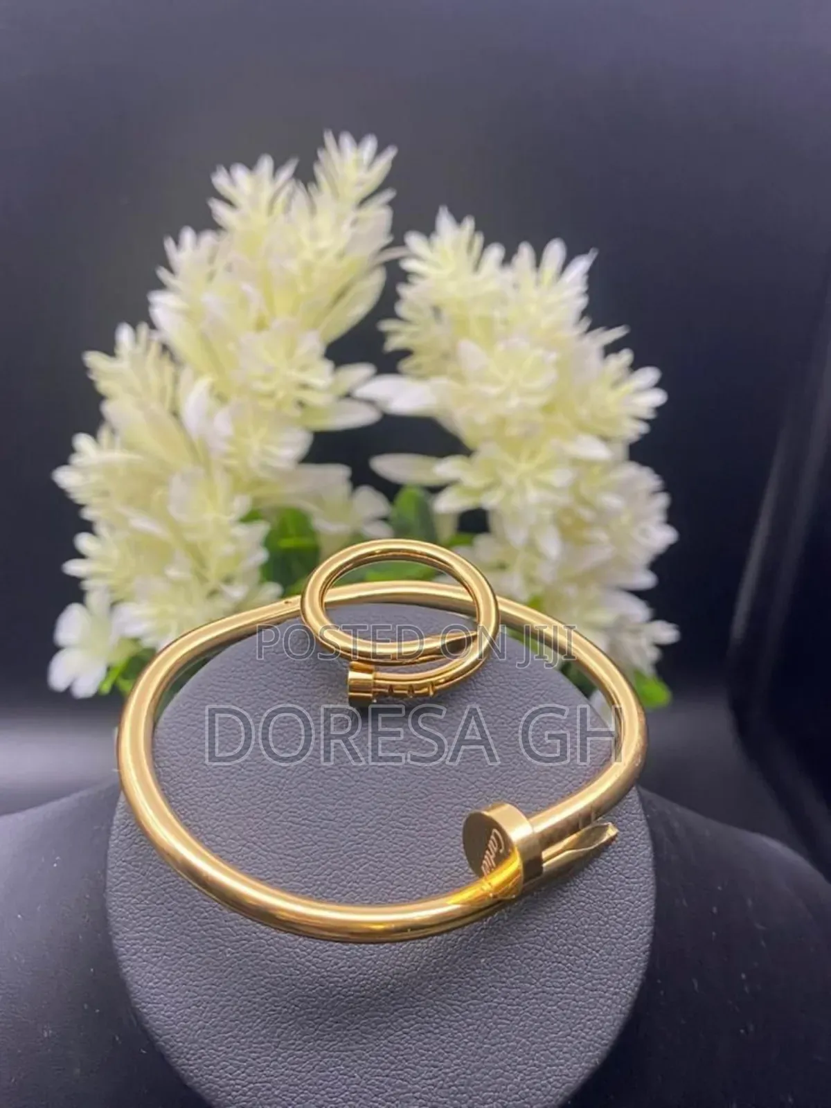 Cartier Bangle and Ring Set for Her – Elegant Matching Jewelry Set