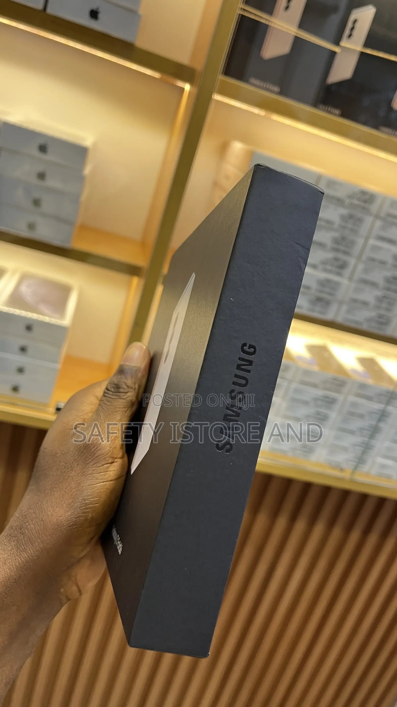 New Samsung Galaxy Z Fold6 256 GB Rose Gold