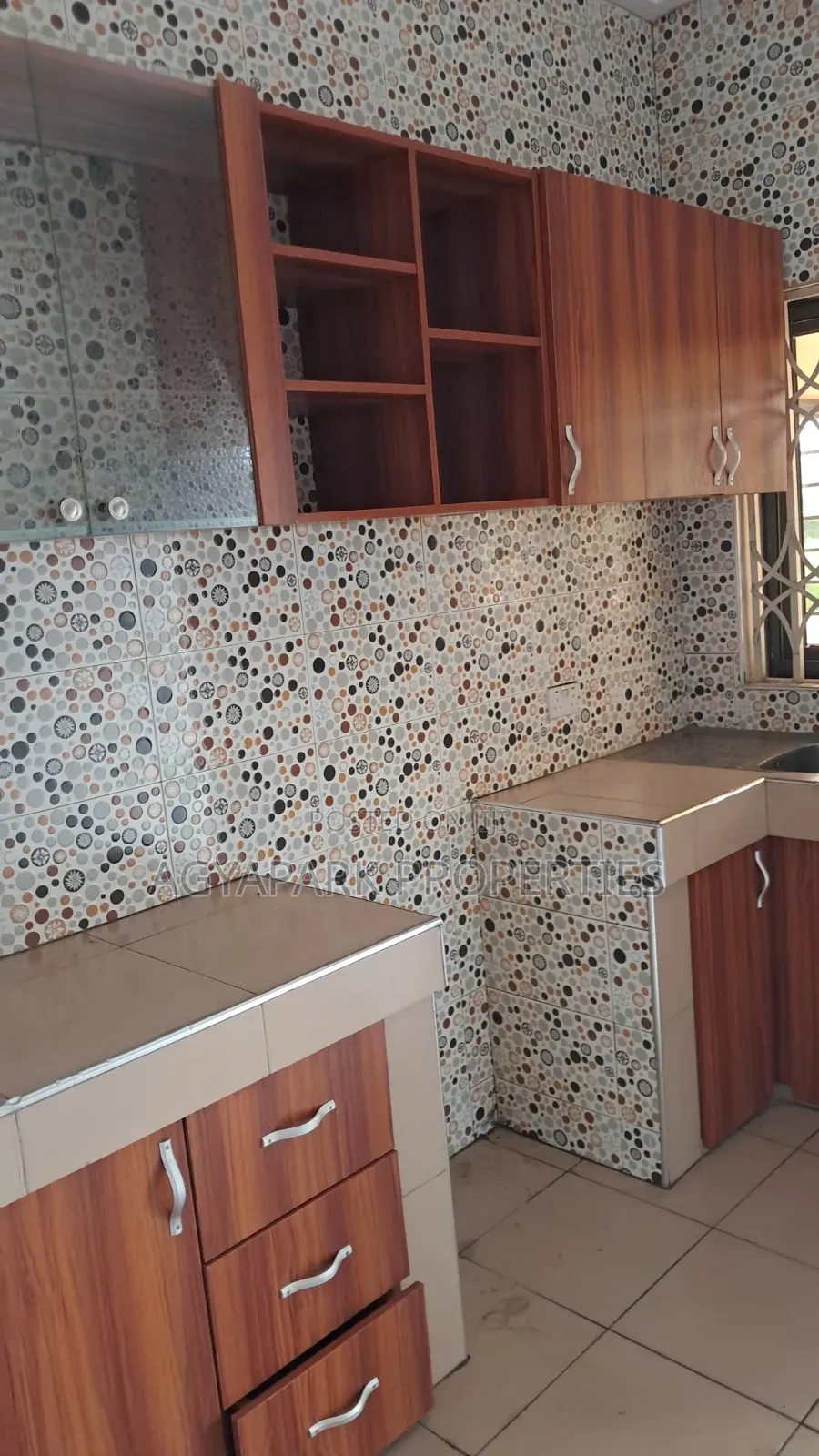 2bdrm Apartment in Kuntuse, Amasaman for rent