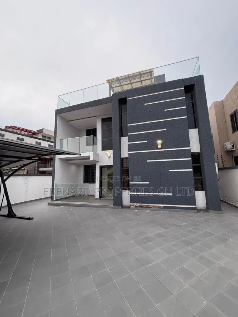 5bdrm Duplex in Ebenard Properties, American House for rent