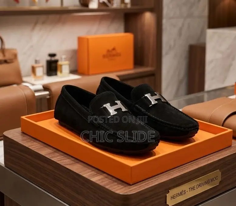 H-Buckle Suede Shoes