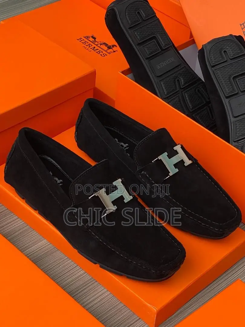 H-Buckle Suede Shoes