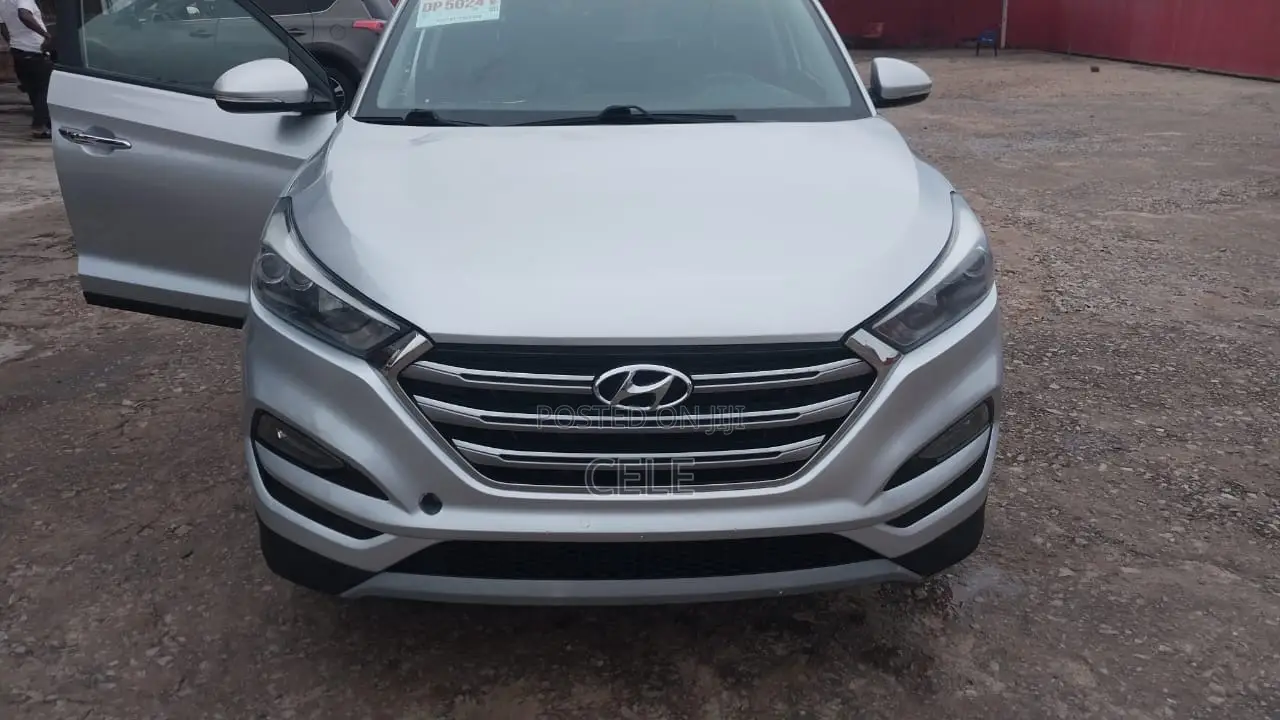 Hyundai Tucson Limited FWD 2017 Silver