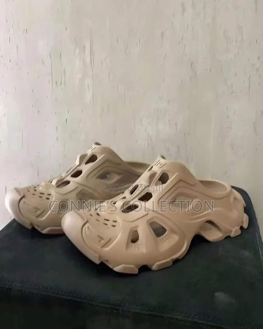 Black Balenciaga Hd Mule Slide