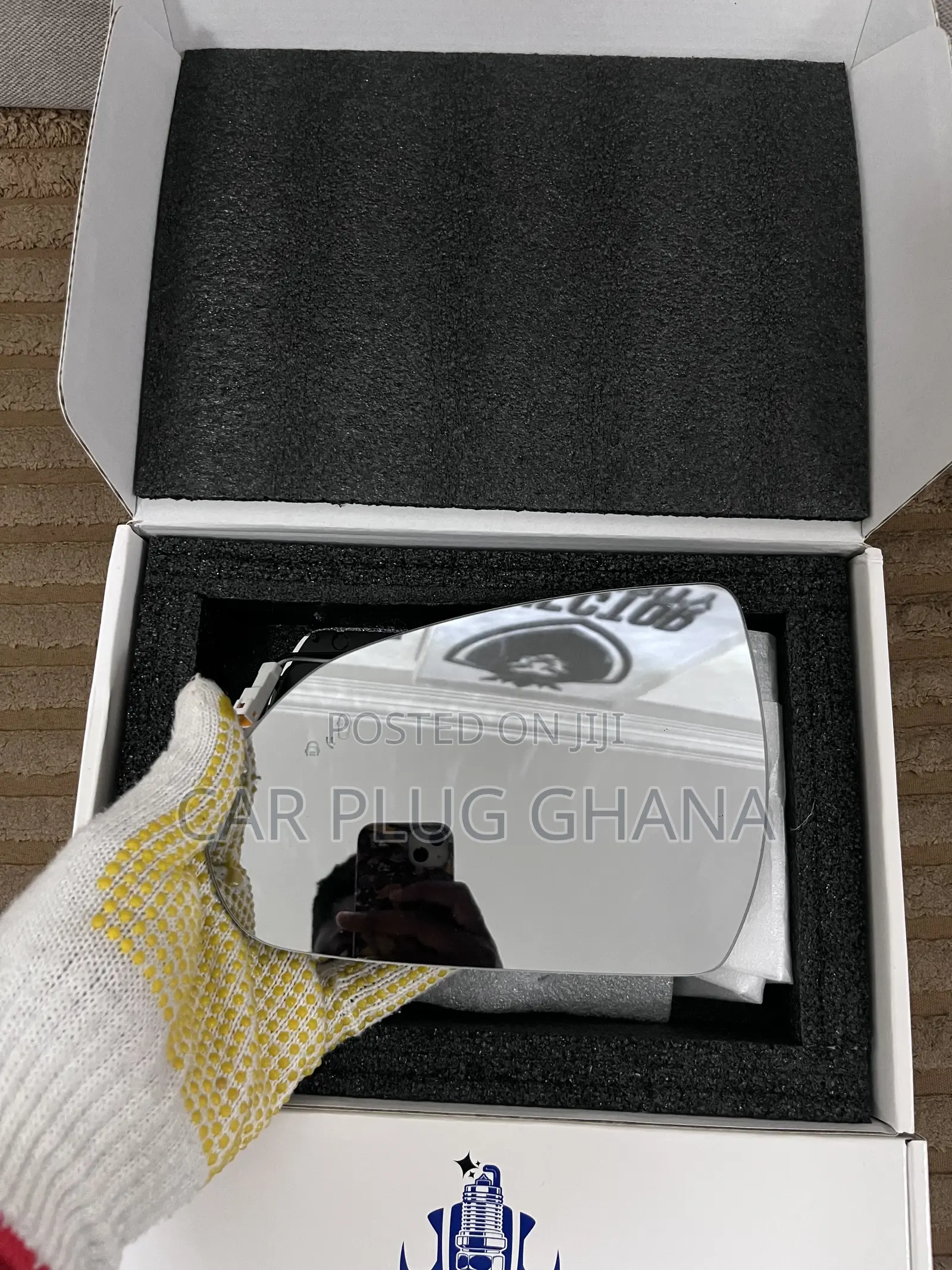 Hyundai Elantra 2015-2020 Side Mirror Glass With Sensor