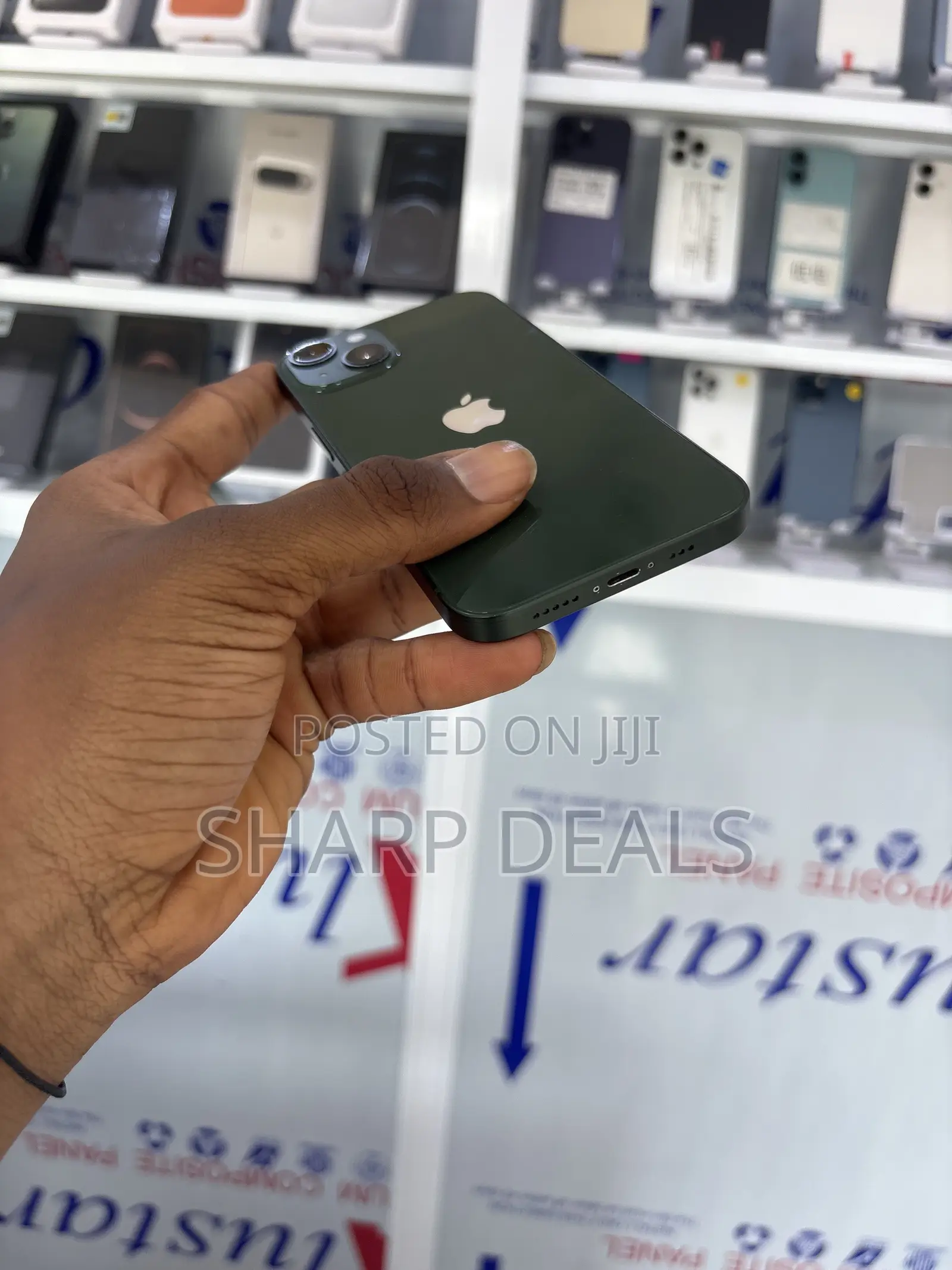 Apple iPhone 13 128 GB Green