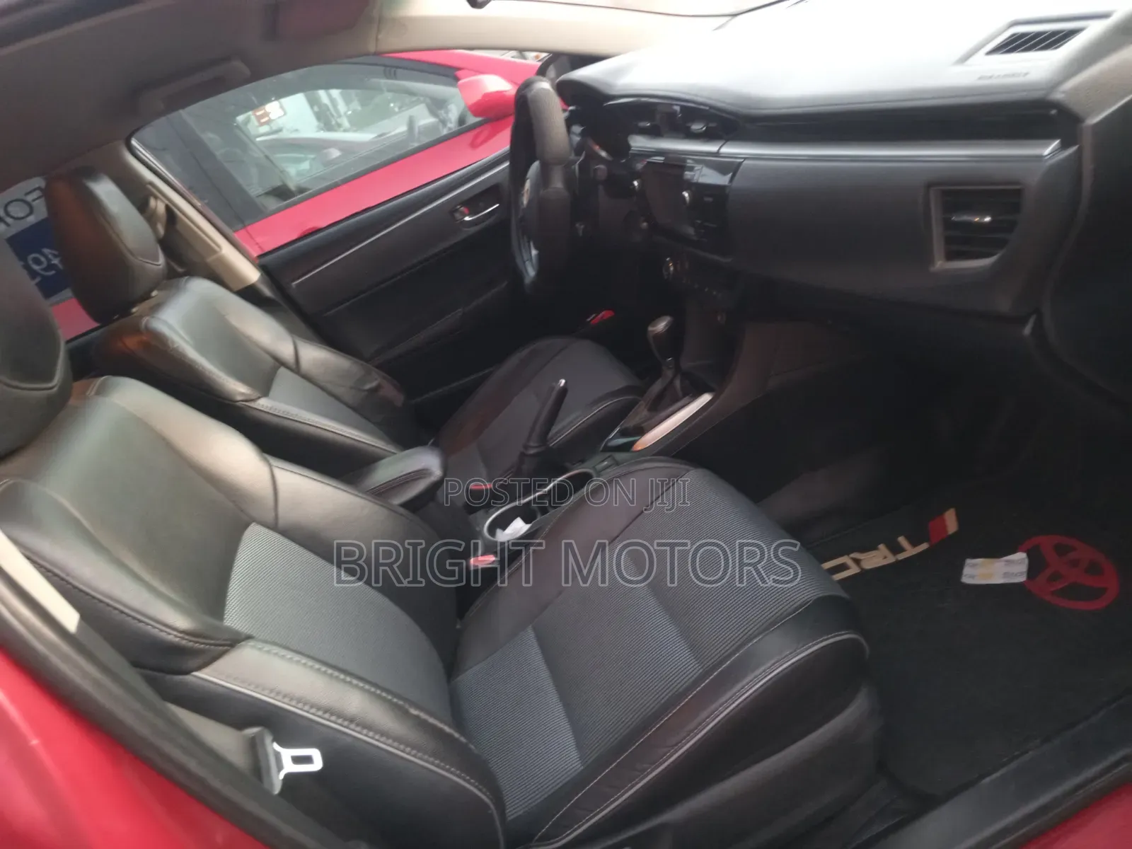 Toyota Corolla S 4dr Sedan (1.8L 4cyl CVT) 2016 Red