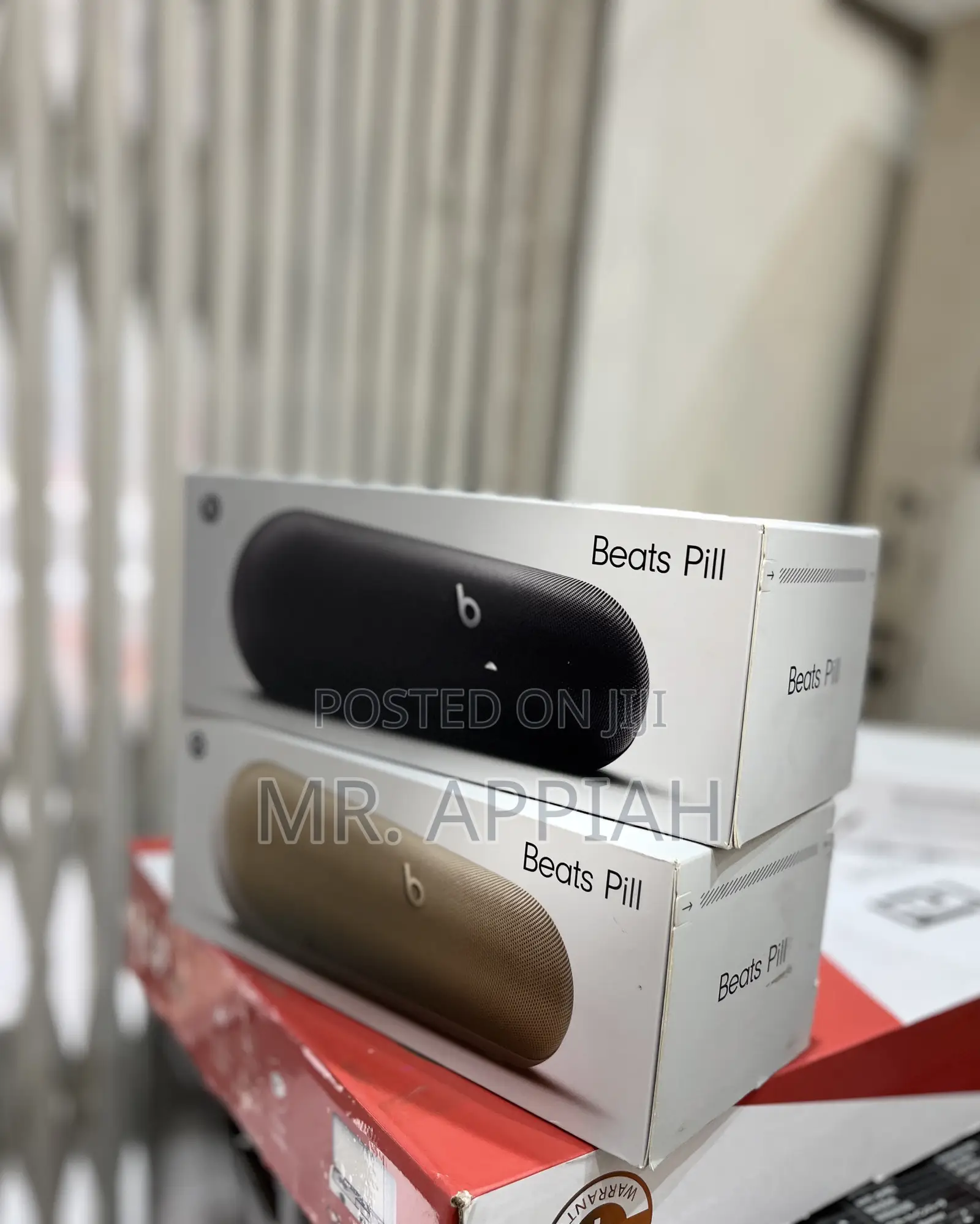 Order Quality Beats Pill Portable Bluetooth Speaker(24h Battery Life)
