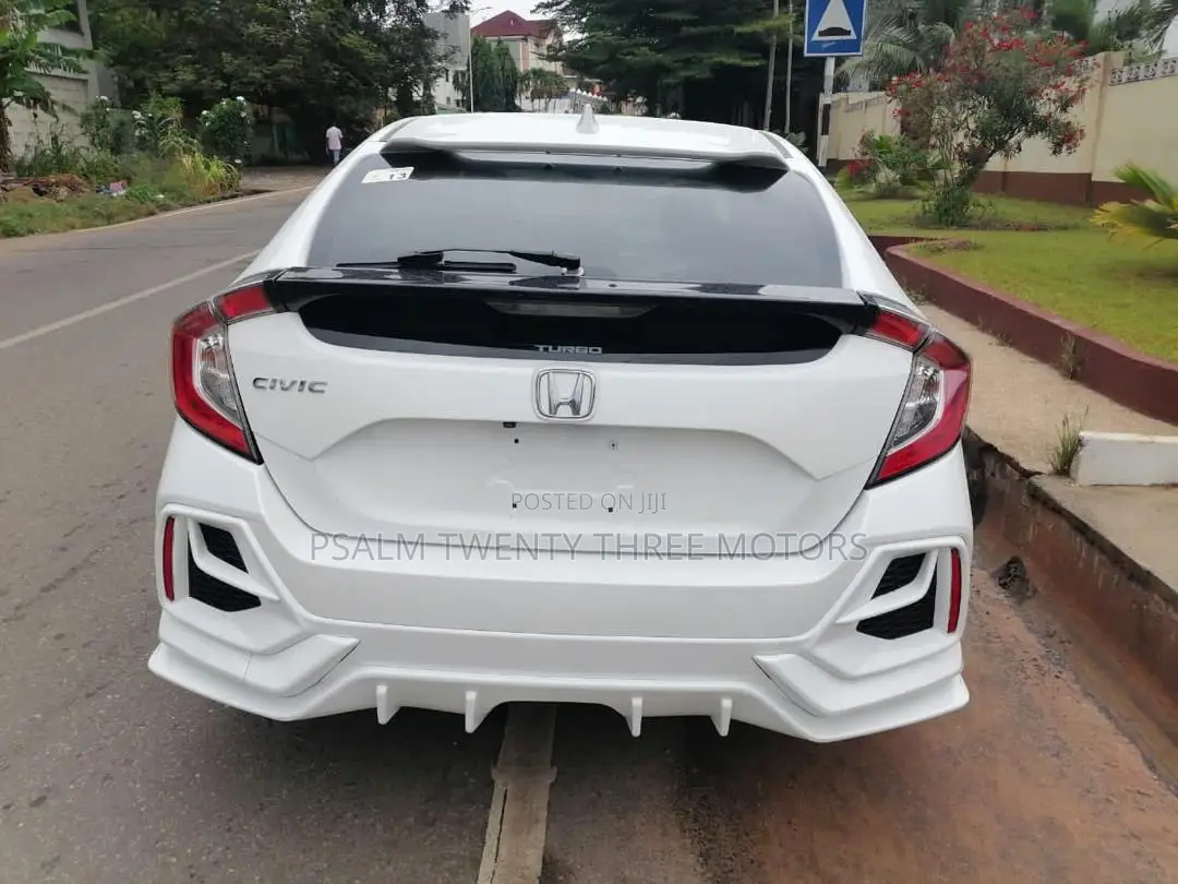 Honda Civic 2019 White