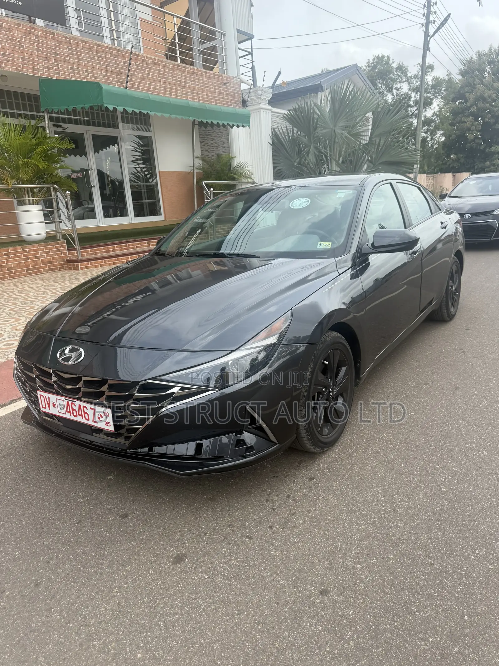 Hyundai Elantra SE 2022 Red