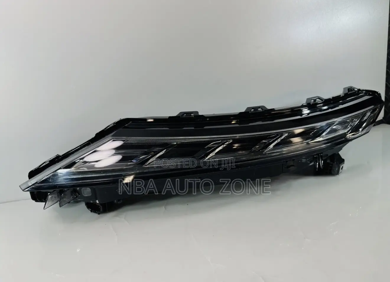 Mitsubishi Outlander 2022-2023 Daytime Running Light Pair