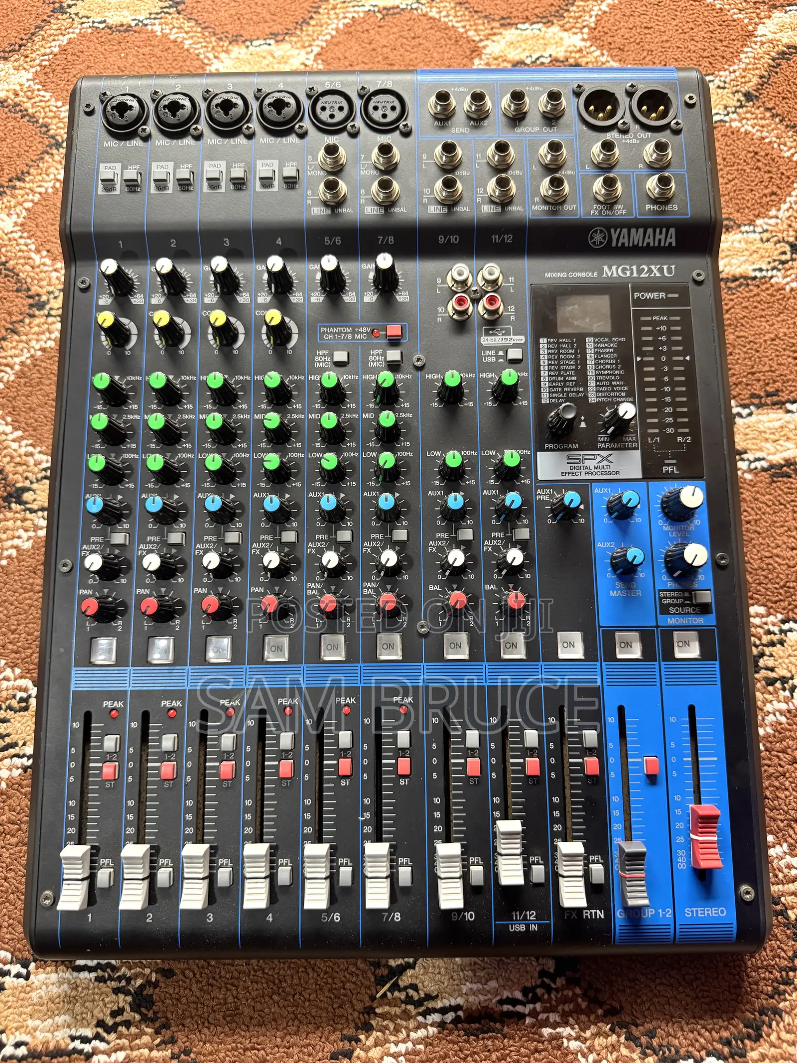 Yamaha Mg12xu Mixing Console