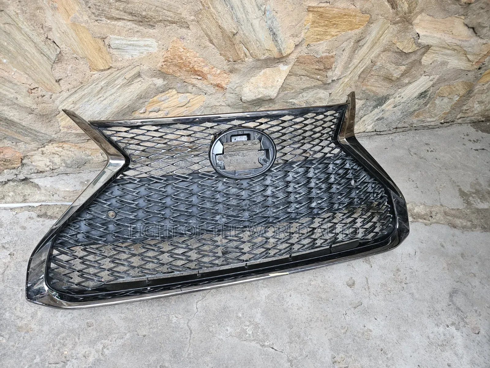 Lexus Es350 Es300 Front Grille 2021-2022 Available