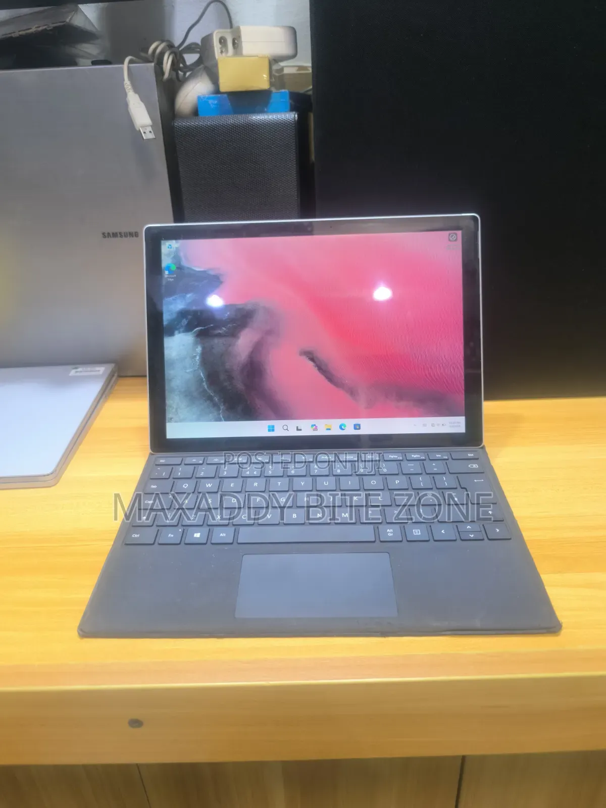 Laptop Microsoft Surface Pro 6 8GB Intel Core i5 SSD 256GB