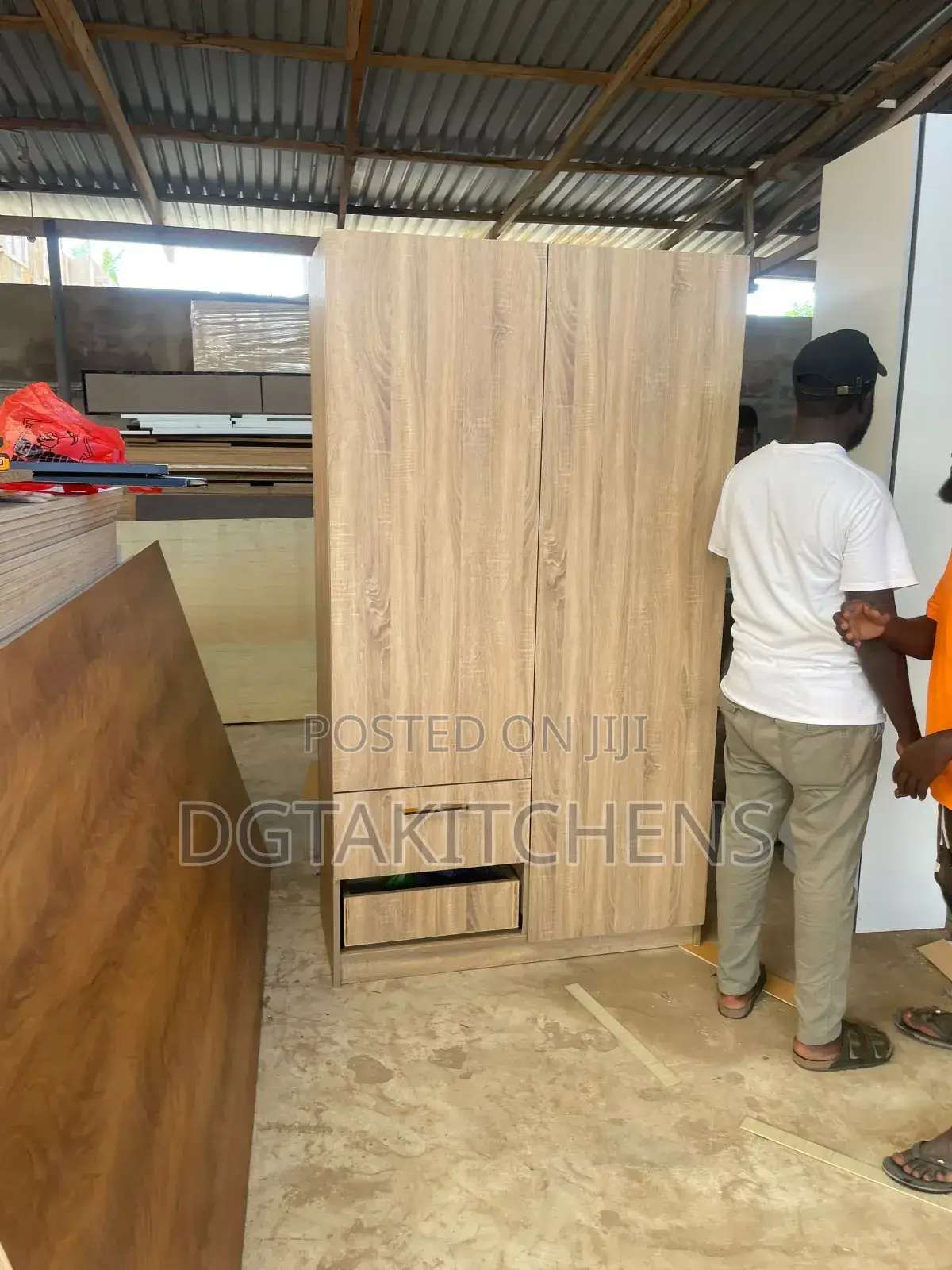 Custom Wardrobes, Closets, Tv Units and Kitchen Cabinets Packages