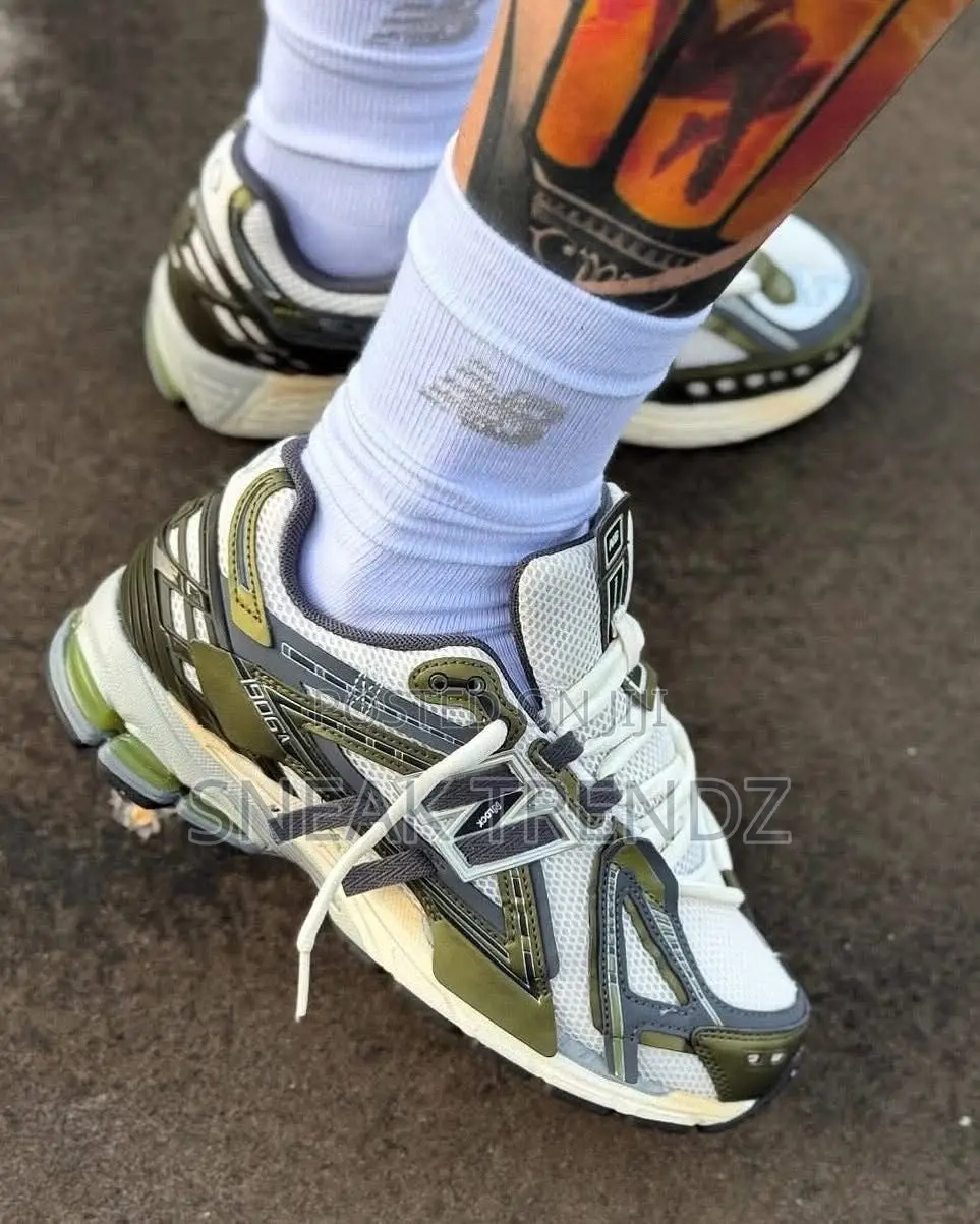 New Balance Nb 1906 Cream Silver Gold