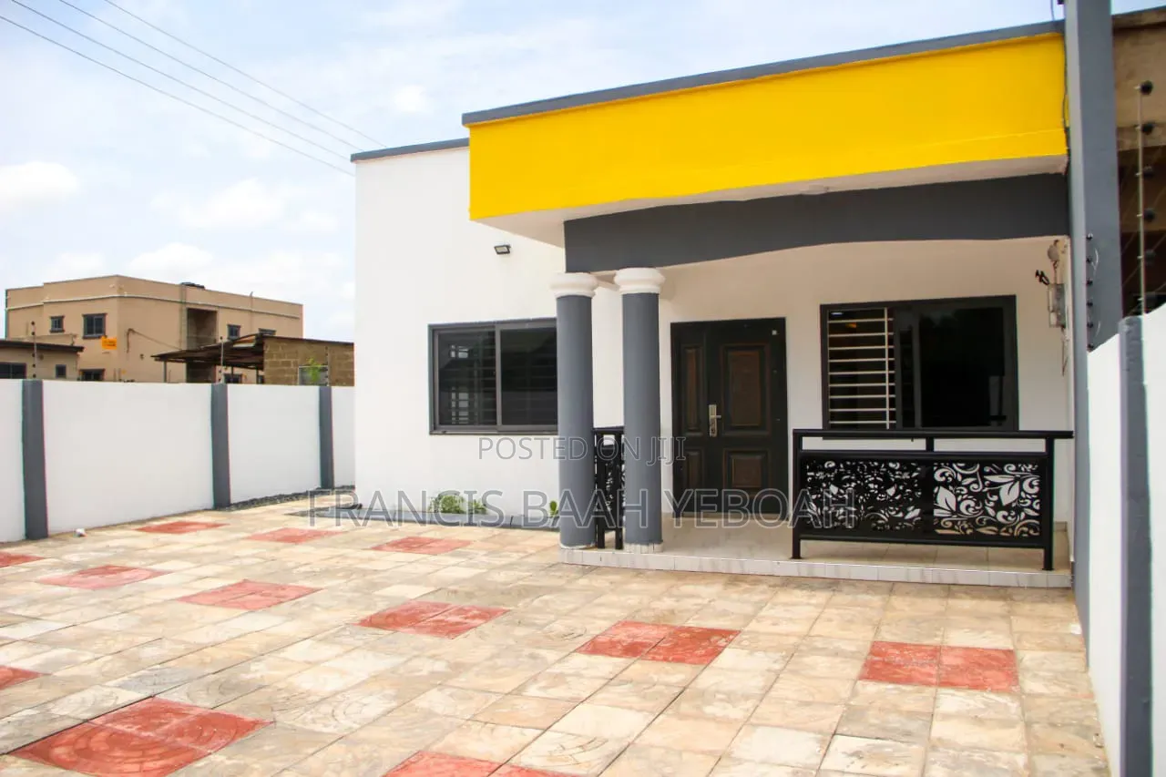 3bdrm House in Shining Star Real, Accra Metropolitan for sale