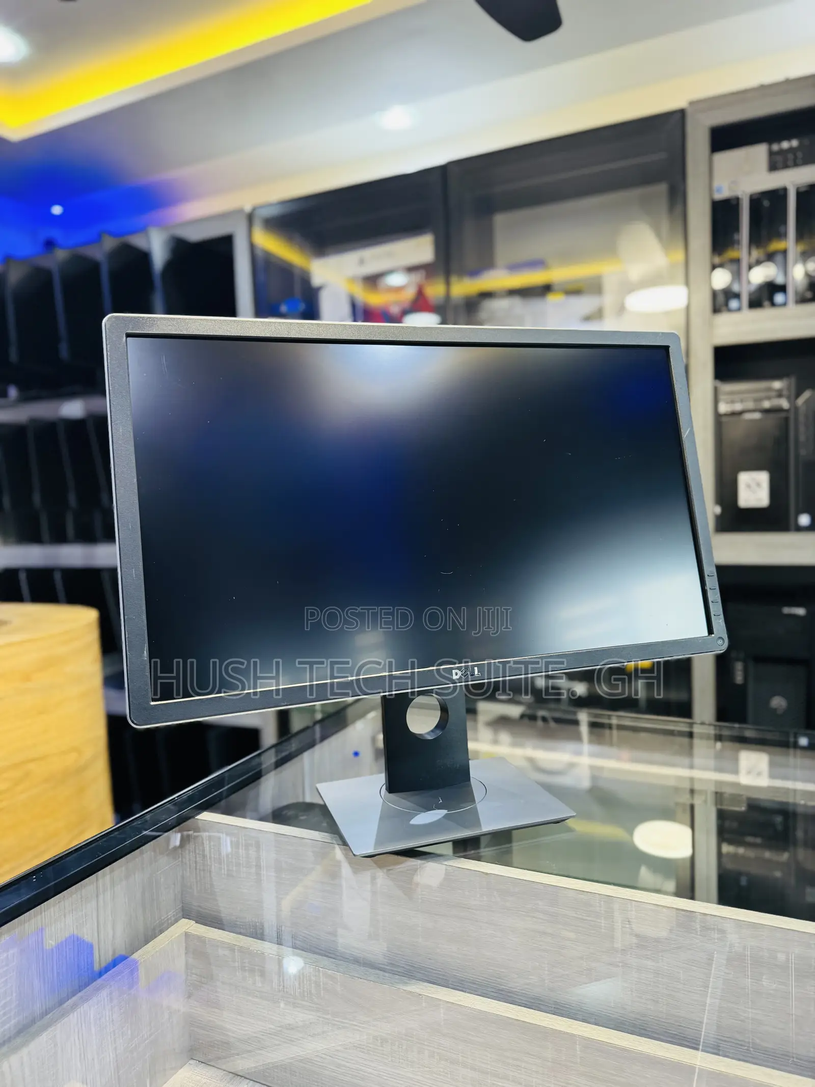 Dell 27” Ips Wide 3840 X 2160p Display Monitor
