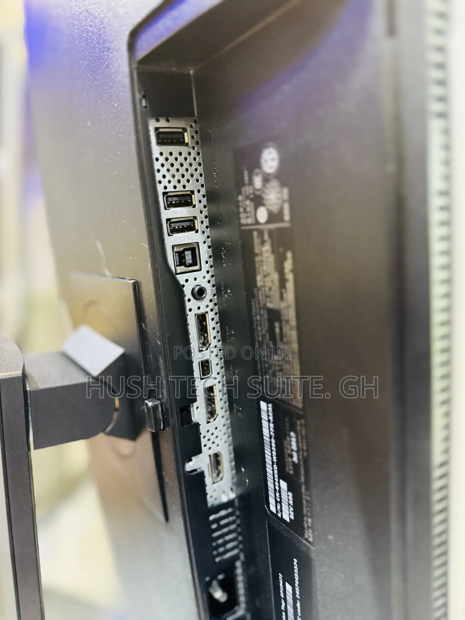 Dell 27” Ips Wide 3840 X 2160p Display Monitor