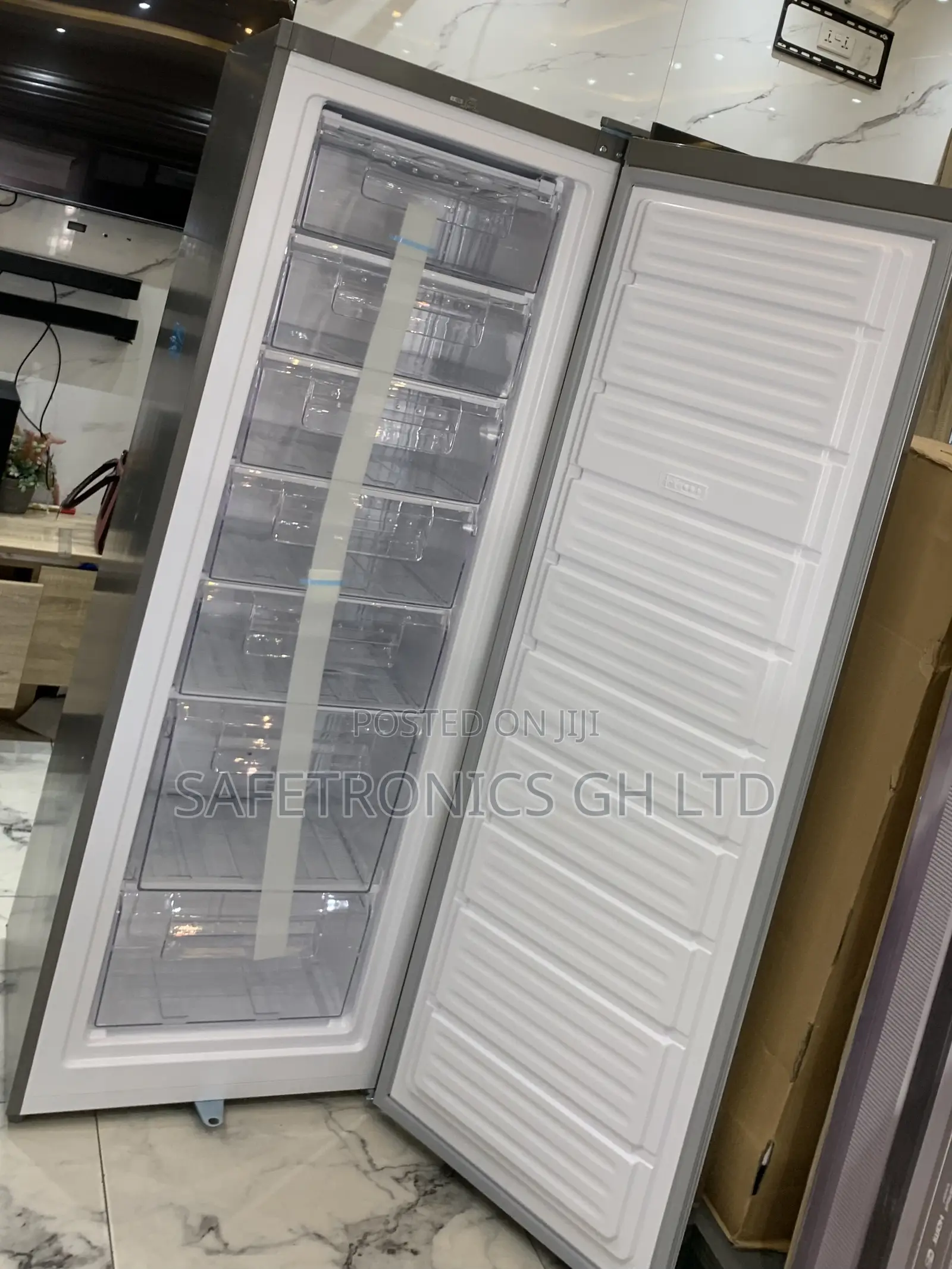 Brand New Pearl Puf-370-1a Energy-Efficient Upright Standing Freezer