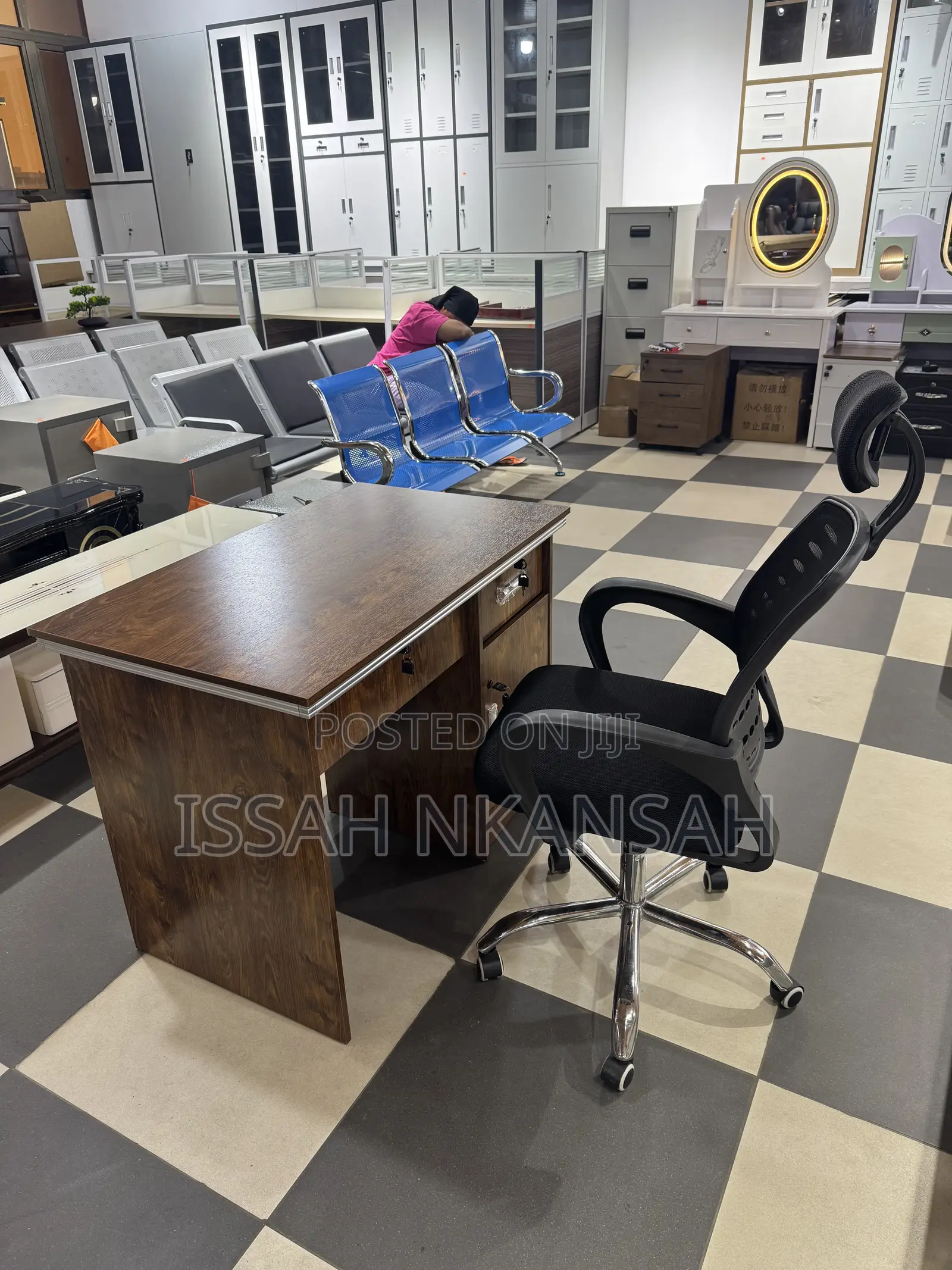High Quality Office Table and Chair
