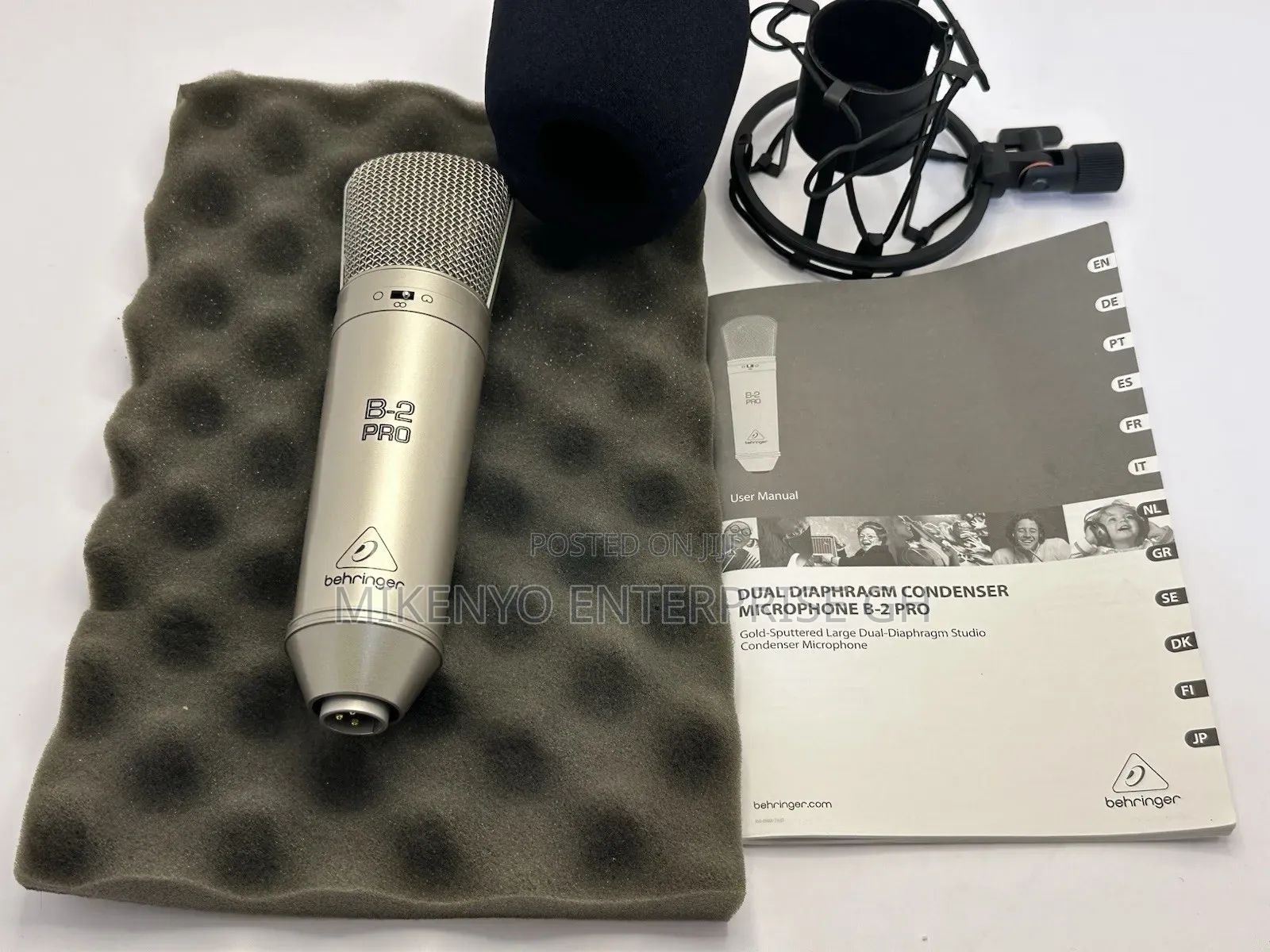 Behringer B-2 Pro Dual-Diaphragm Condenser Microphone