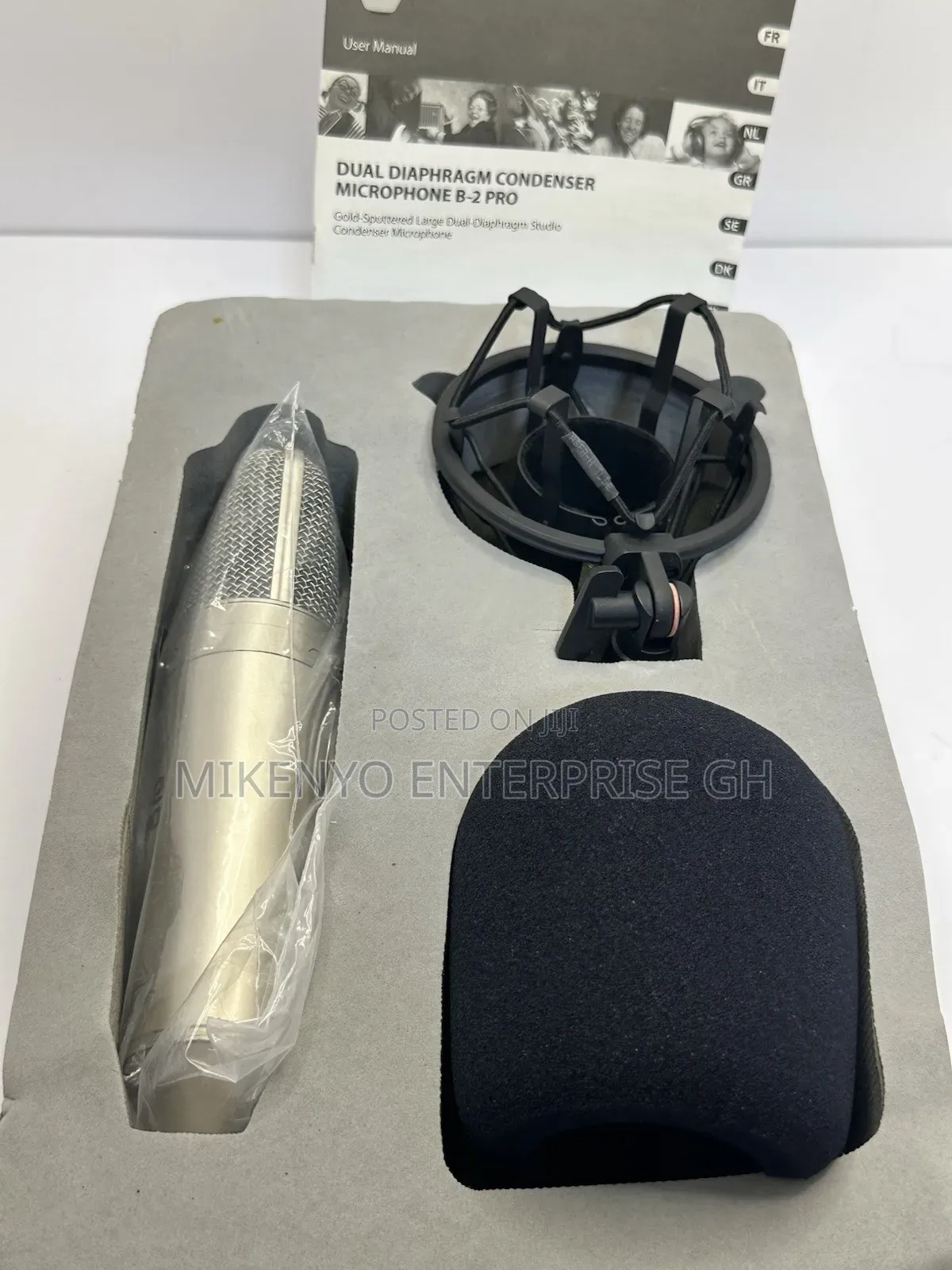Behringer B-2 Pro Dual-Diaphragm Condenser Microphone