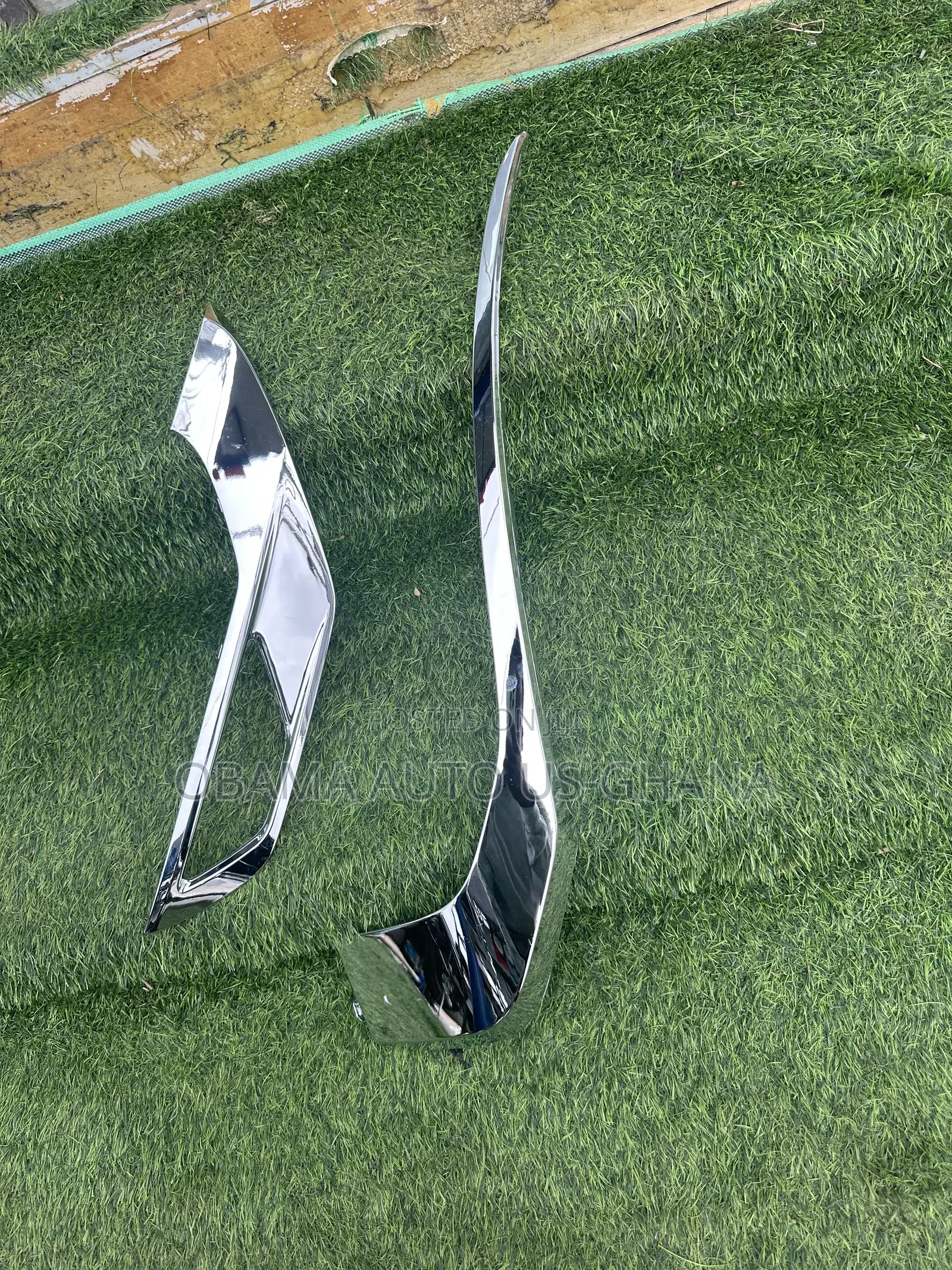 Mitsubishi Outlander Front Bumper Chrome Moulding 2022 2023 2024 2025