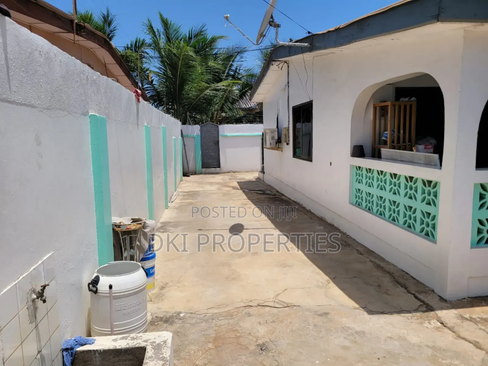 2bdrm House in Dki Properties, Sakumono for sale