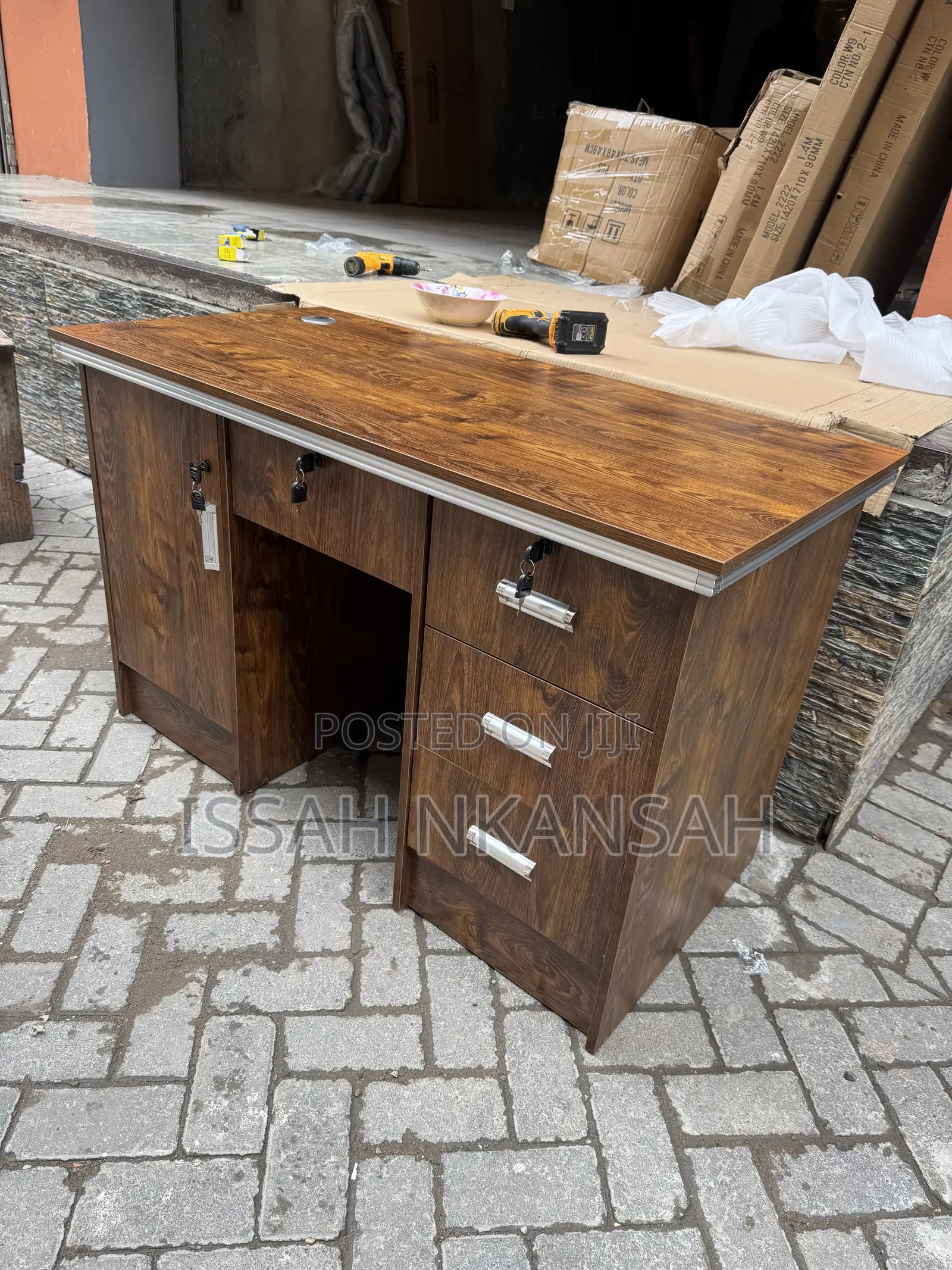 Office Desk