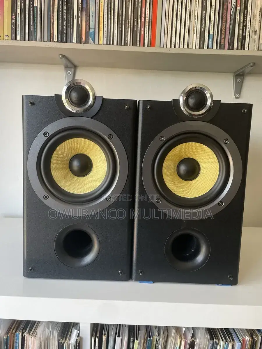 Philips DCD Sounding Speakers Cabinet With Bass Reflex
