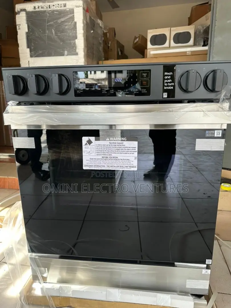 Brand New Samsung Smart Range 4 Burner Smart
