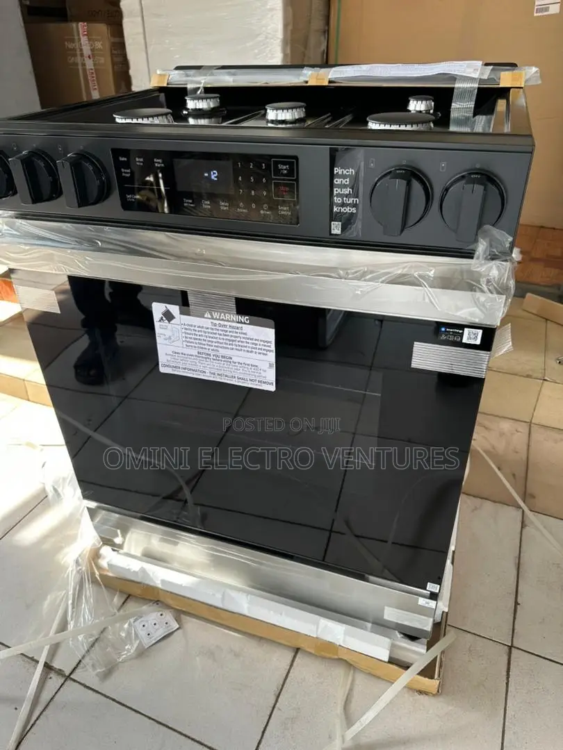 Brand New Samsung Smart Range 4 Burner Smart