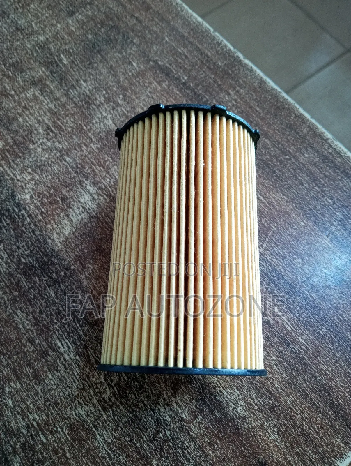 01201. Original Volkswagen Touareg Diesel Oil Filter From USA