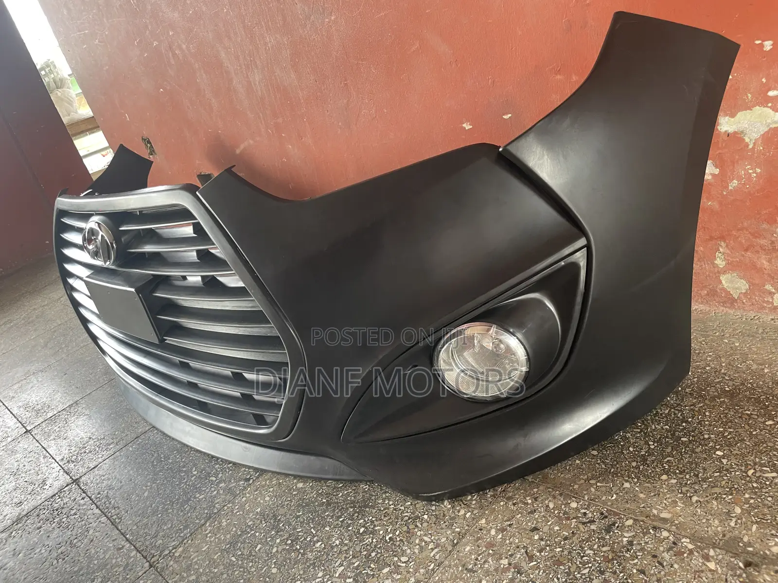 Hyundai Veloster 2012-2017 Front Bumper Complete (Turbo)