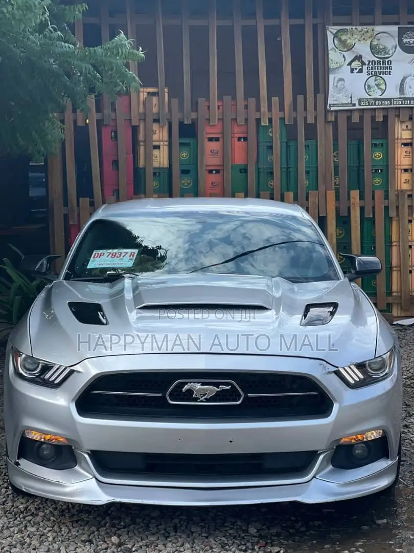 Ford Mustang 2016 Silver