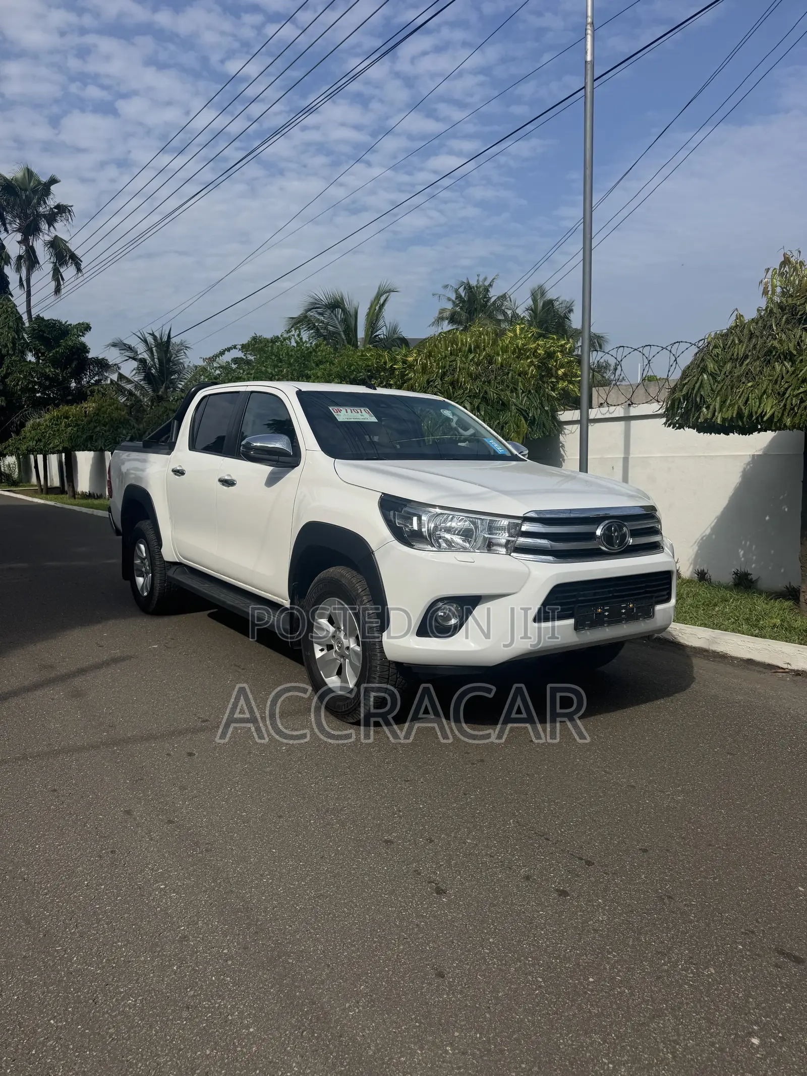 Toyota Hilux 2019 White