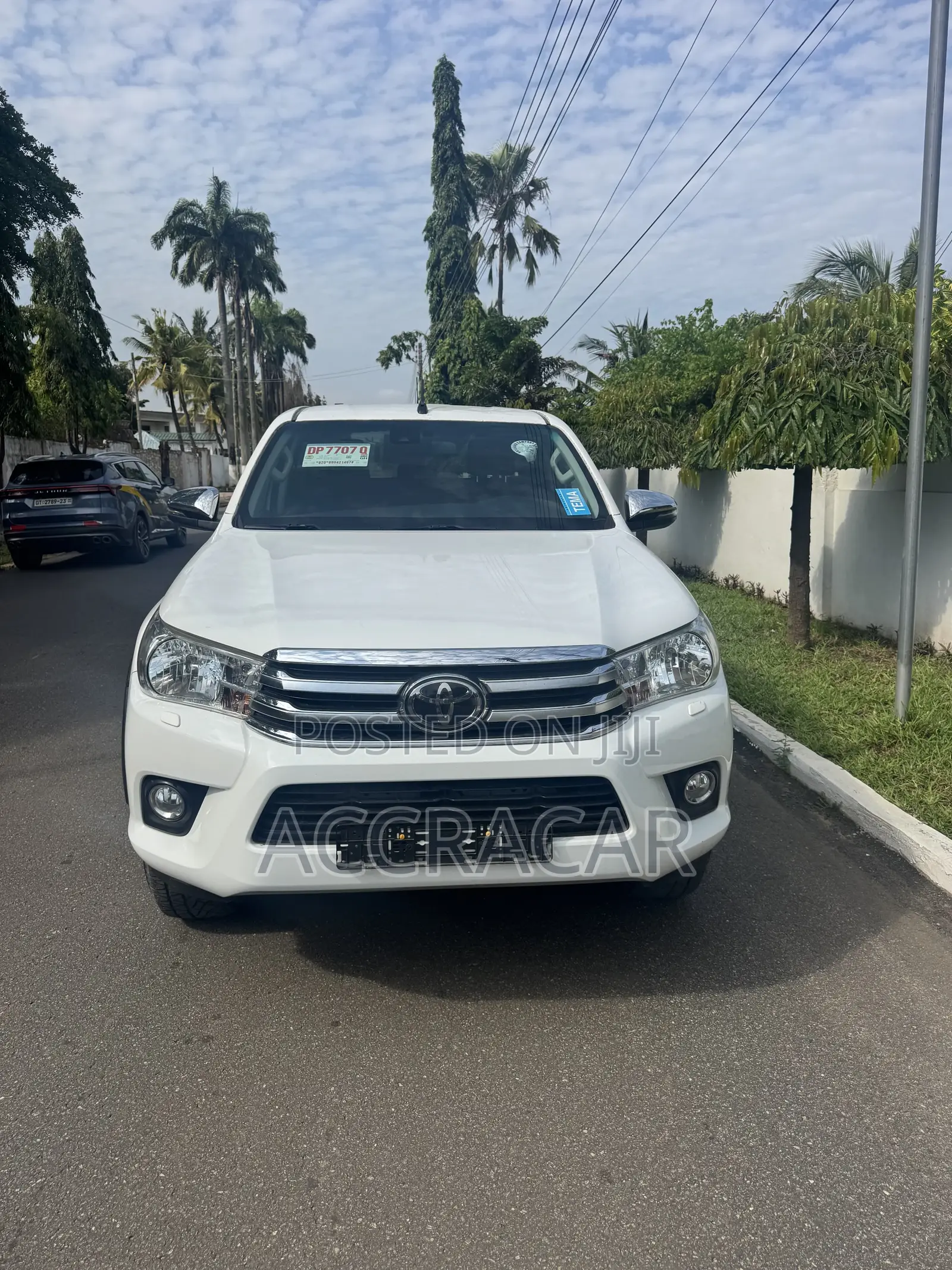 Toyota Hilux 2019 White