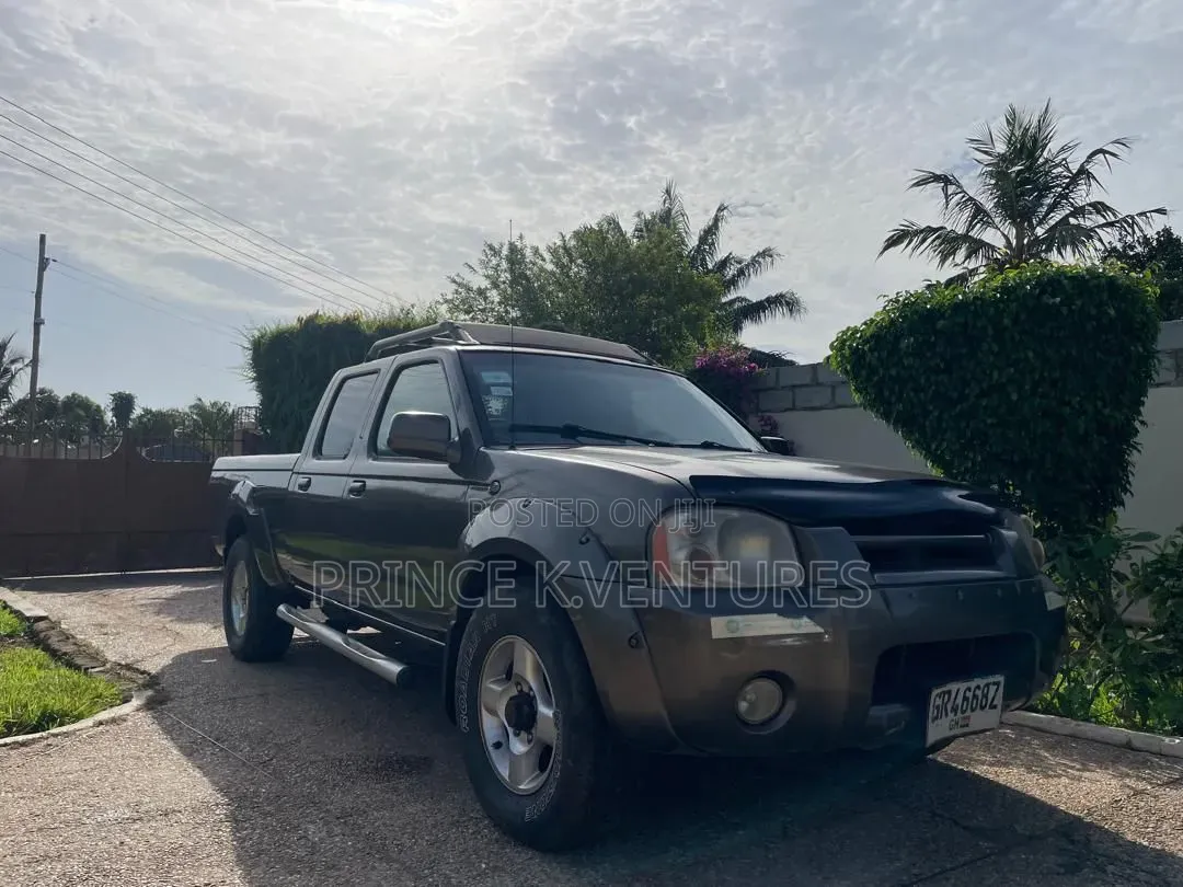 Nissan Frontier SE-V6 4x4 Long Bed Crew Cab 131 in. WB 2002 Brown