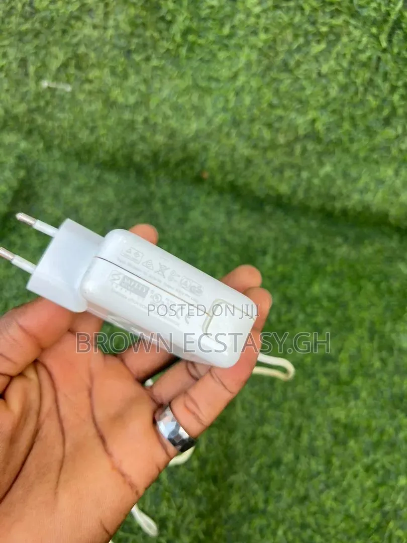 Original Apple 45w Magsafe 2 Power Adopter